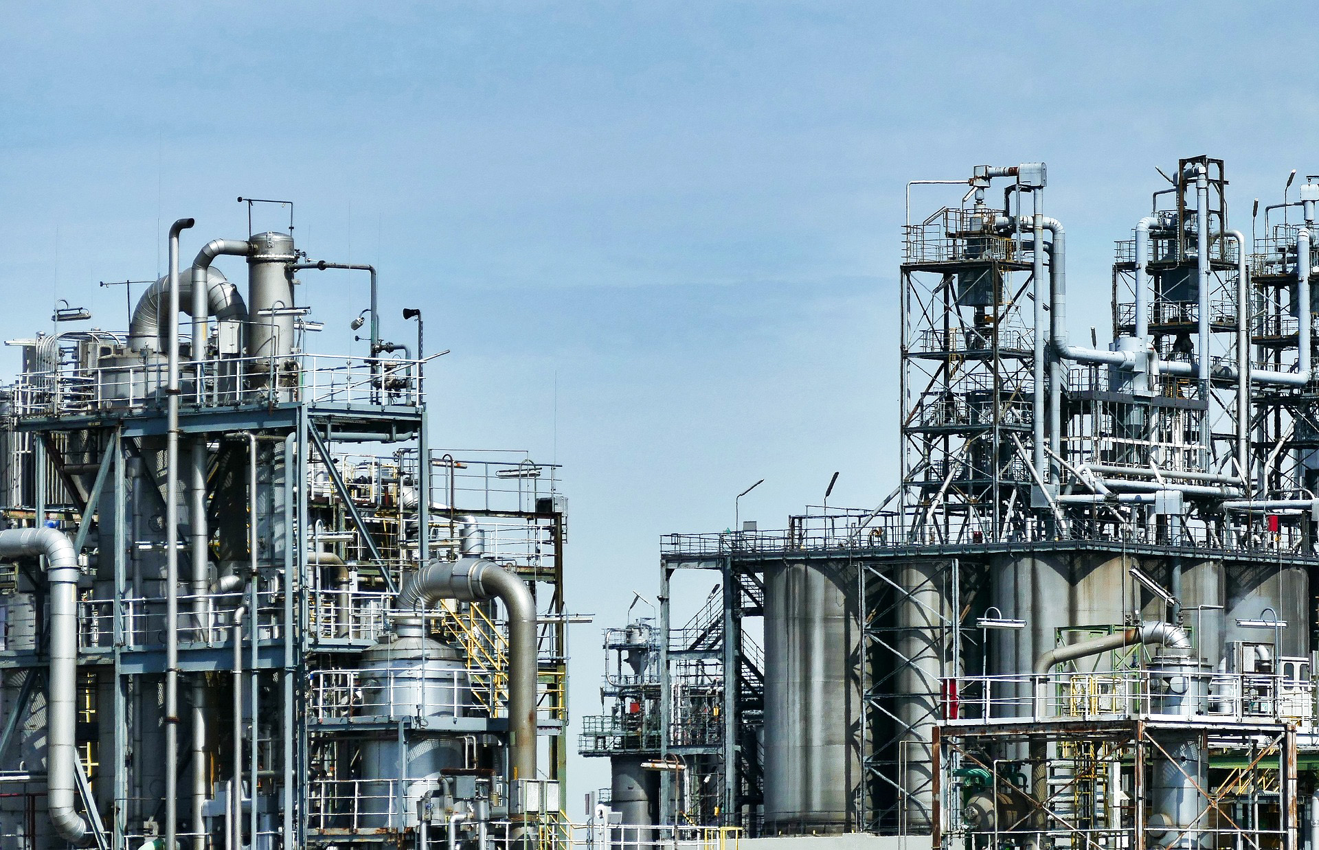 Refinery & Chemical